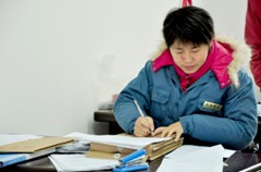 上海嘉苑保安、保洁和客服人员工作图片